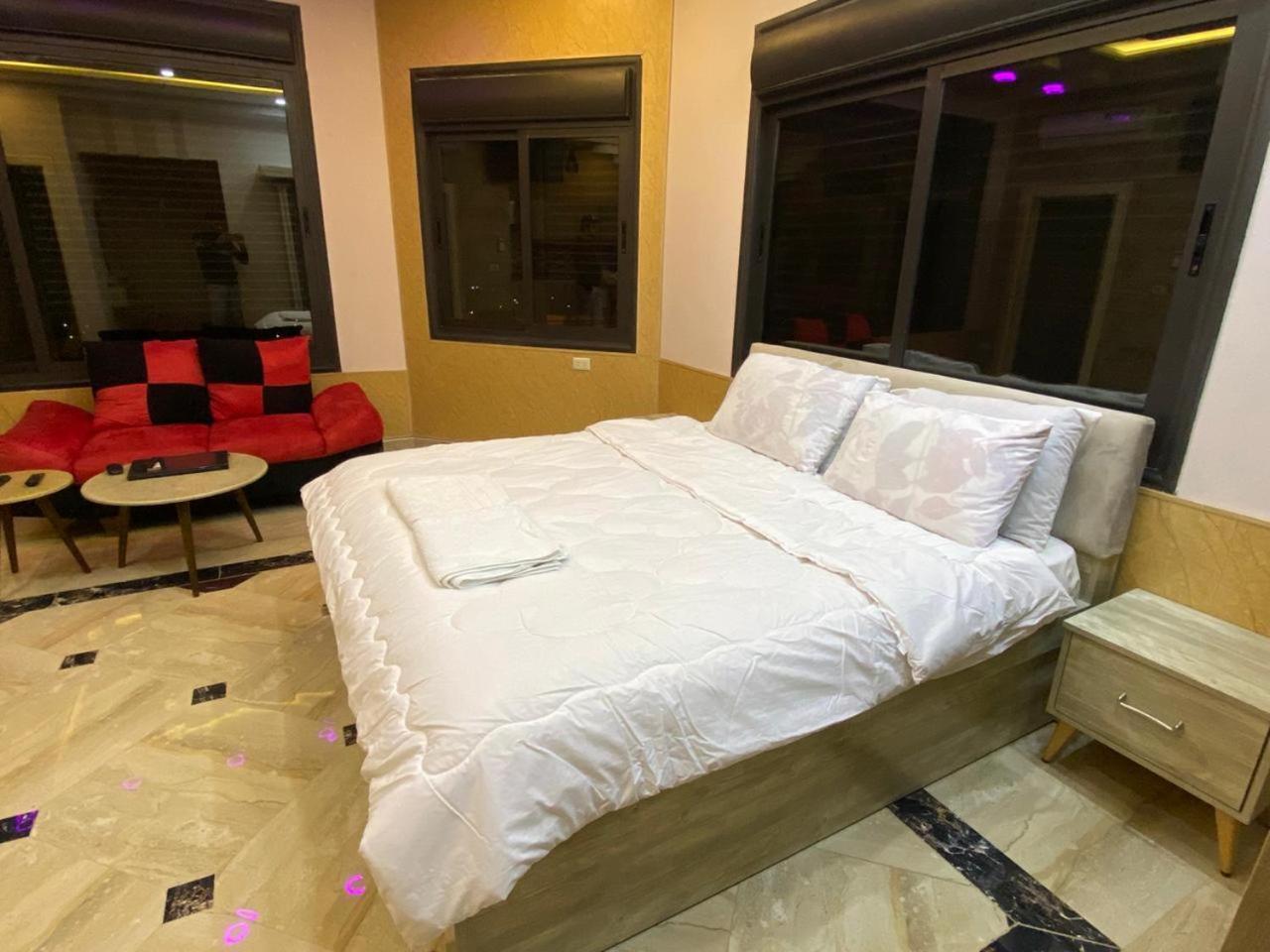 Lotus Housing For Furnished Apartments Jarash Bilik gambar