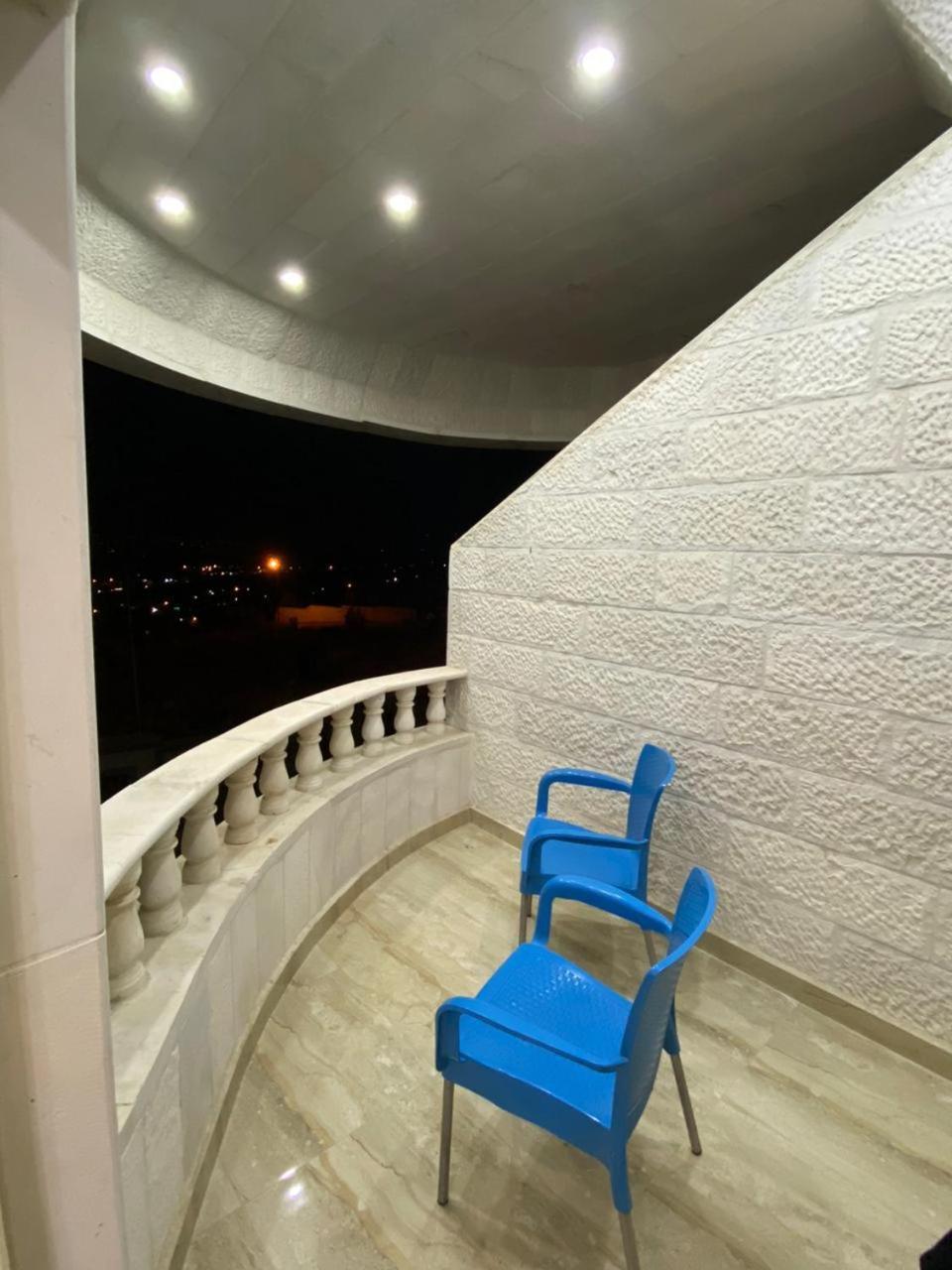 Lotus Housing For Furnished Apartments Jarash Bilik gambar