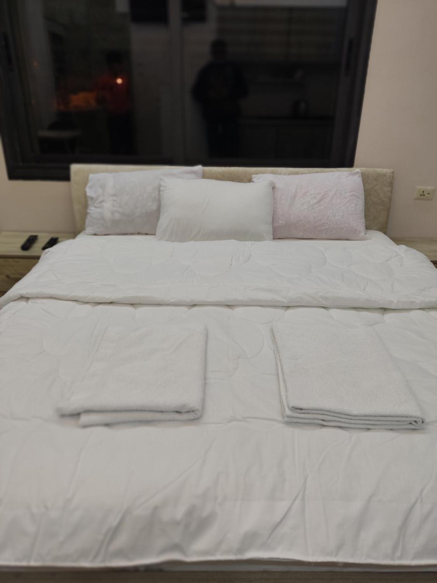 Lotus Housing For Furnished Apartments Jarash Bilik gambar