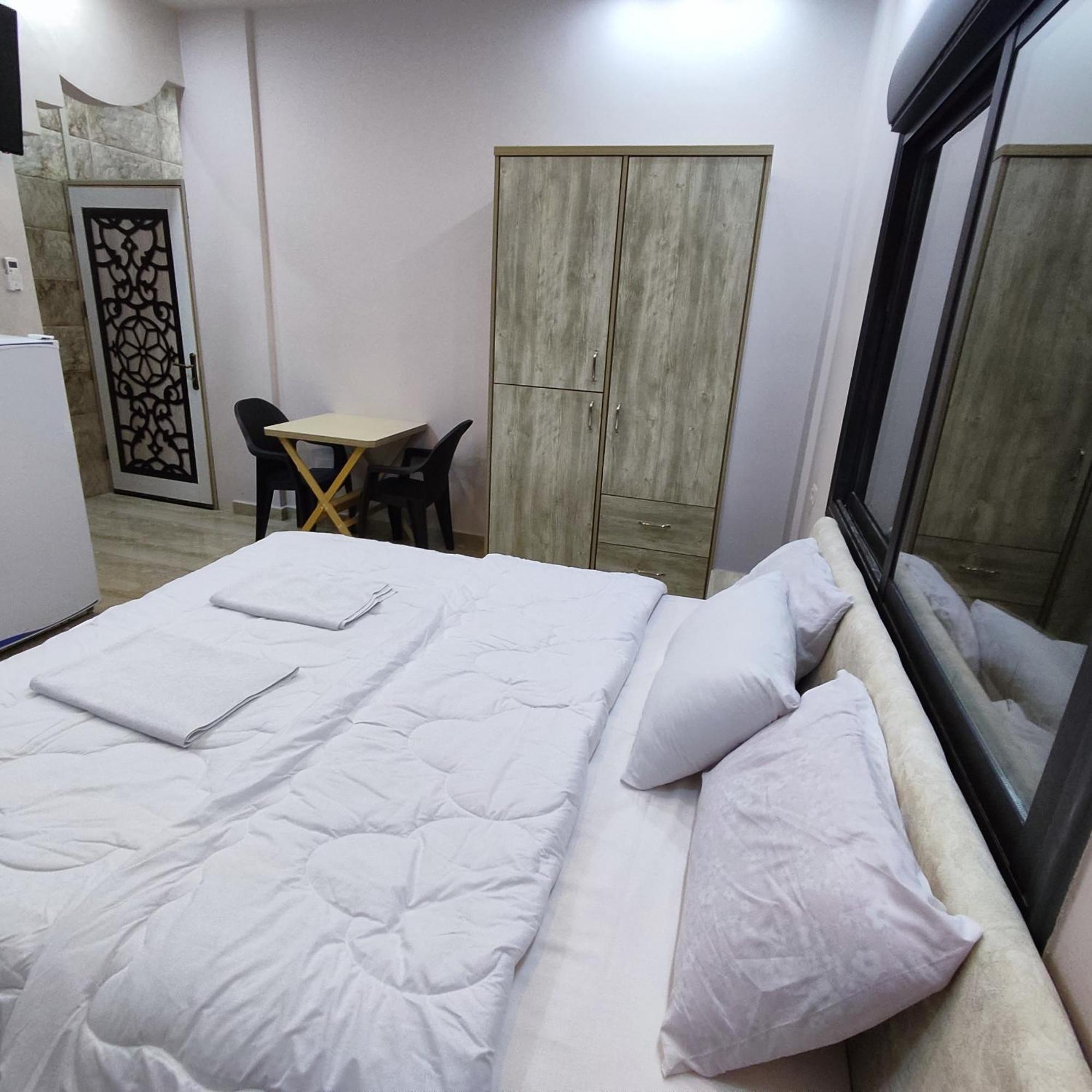Lotus Housing For Furnished Apartments Jarash Bilik gambar